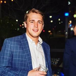 Meet your Posher, Zach